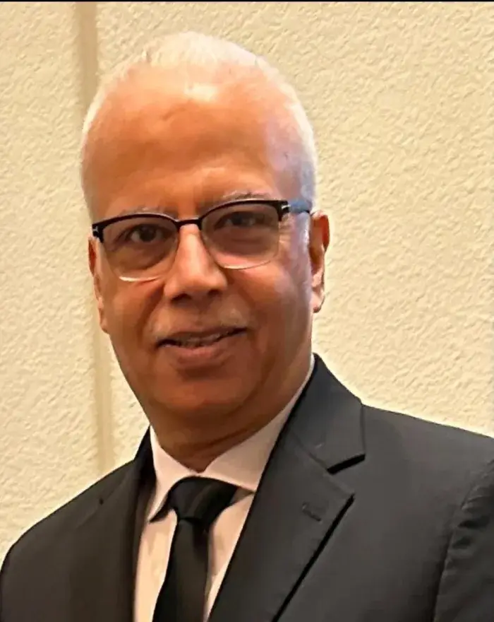 Farrukh Valliani
